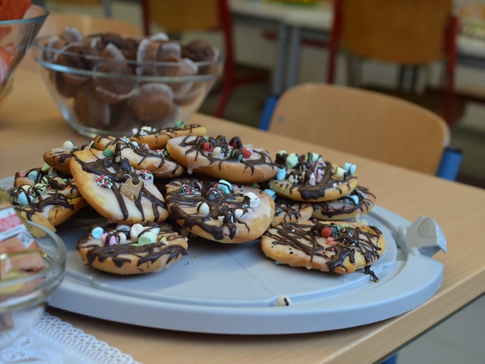 None (vergrößerte Bildansicht wird geöffnet)