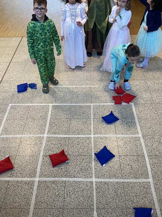 None (vergrößerte Bildansicht wird geöffnet)