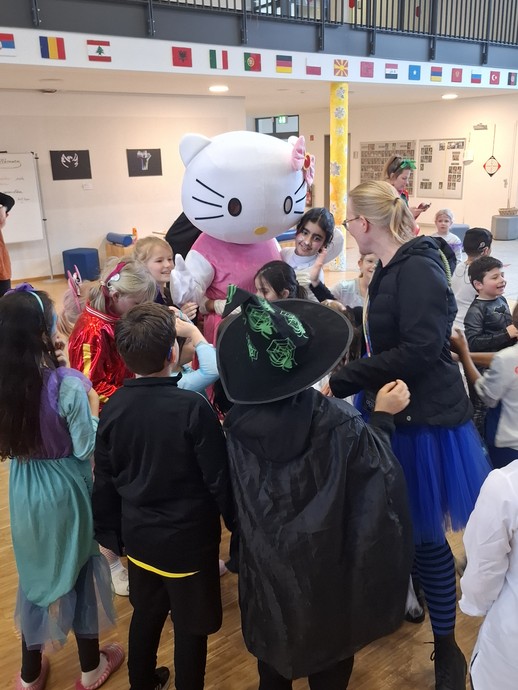 None (vergrößerte Bildansicht wird geöffnet)