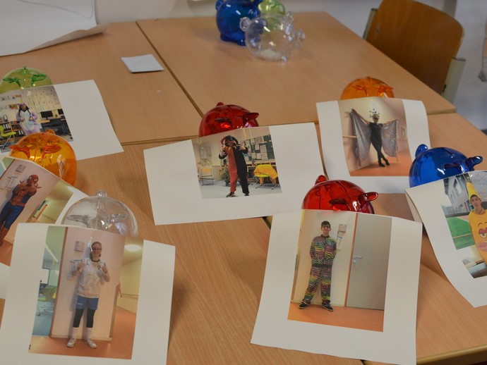 None (vergrößerte Bildansicht wird geöffnet)