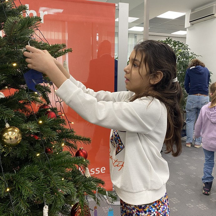 None (vergrößerte Bildansicht wird geöffnet)