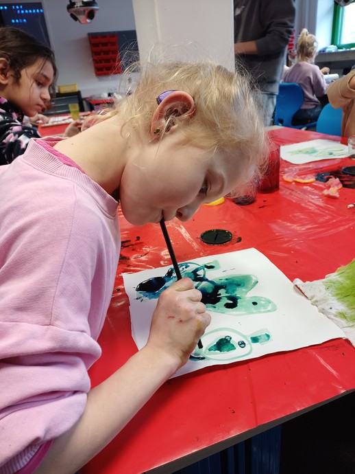 None (vergrößerte Bildansicht wird geöffnet)