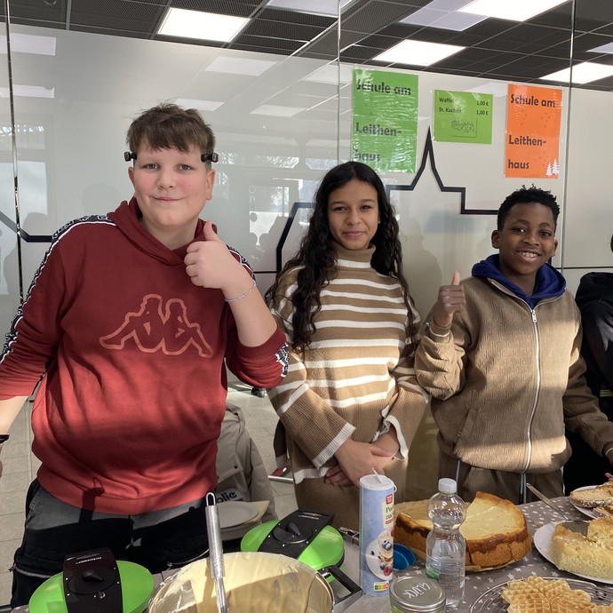 None (vergrößerte Bildansicht wird geöffnet)