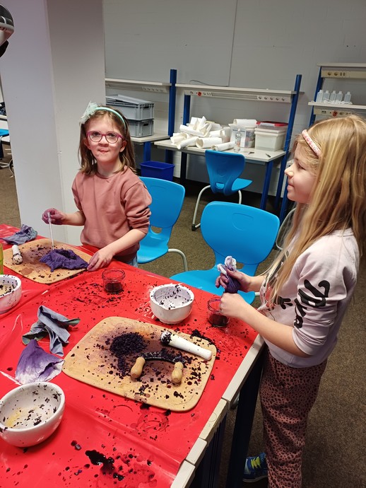 None (vergrößerte Bildansicht wird geöffnet)