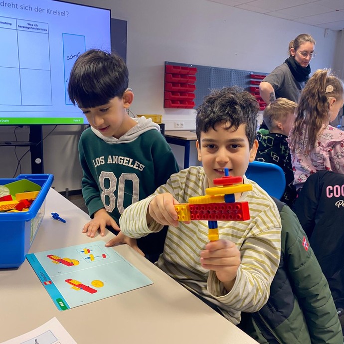 None (vergrößerte Bildansicht wird geöffnet)