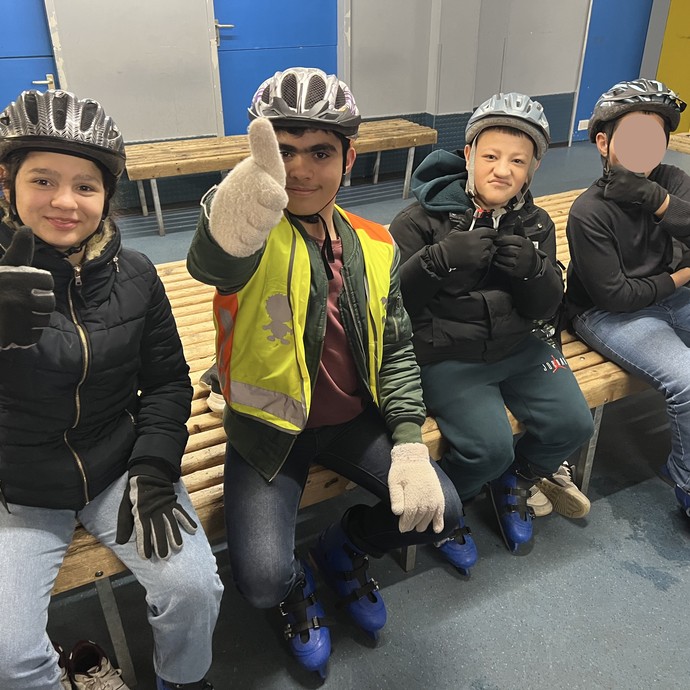 None (vergrößerte Bildansicht wird geöffnet)