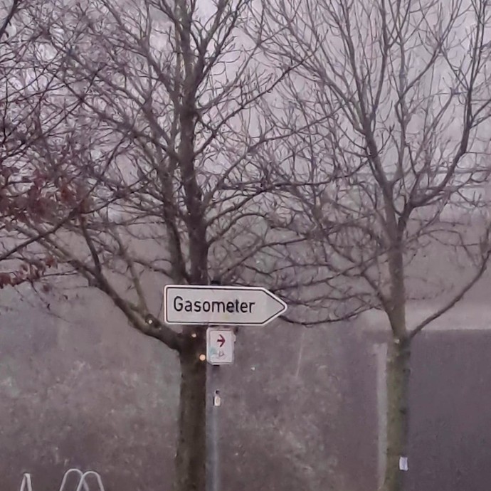 None (vergrößerte Bildansicht wird geöffnet)