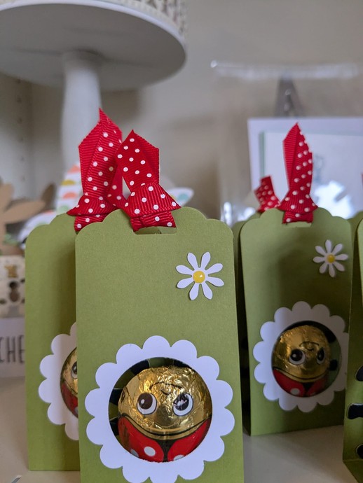 None (vergrößerte Bildansicht wird geöffnet)